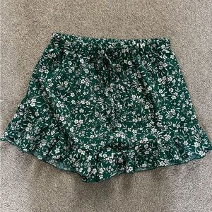 SHEIN Shorts Size Medium